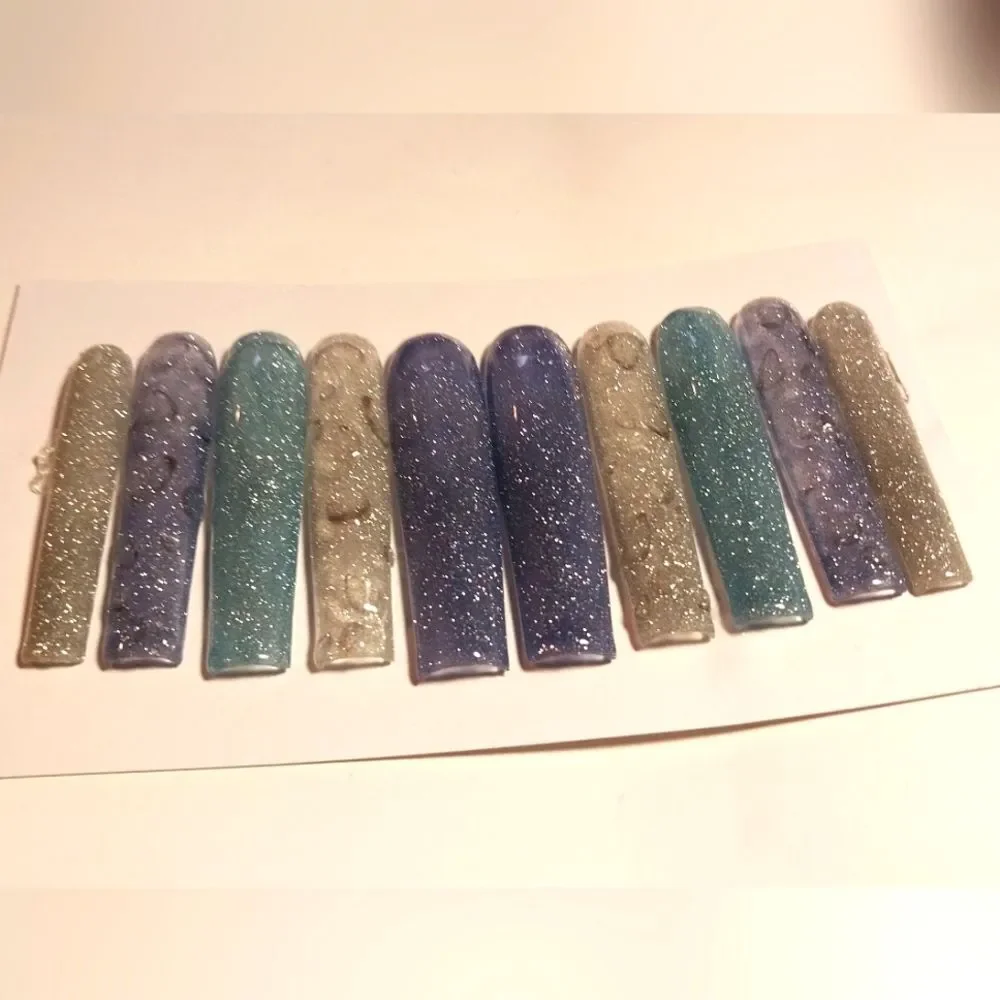 Hand Crafted Custom 10pc 3XL Acrylic presson nails sz Small